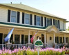 Bed-and-Breakfast-Valentine's-Day-thoughtful-gift-idea