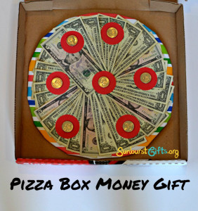 pizza-box-money-thoughtful-graduation-gift