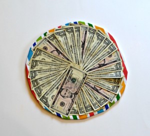 pizza-box-money-thoughtful-graduation-gift