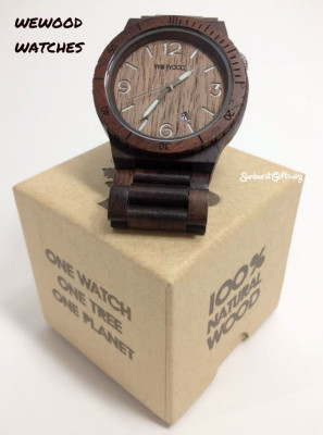 wood-watch-father's-day-thoughtful-gift-idea