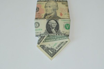 money-tie-gift