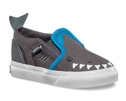 Boys Love Shopping for New Shoes - Thoughtful Gifts | Sunburst ...